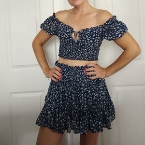 WAPG Matching Crop top & Mini Skirt set in Navy Floral - Size Small